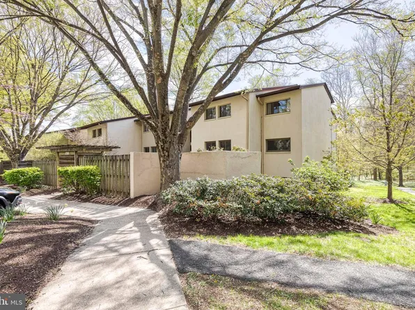 5709 Harpers Farm Rd Unit F, Columbia, MD 21044