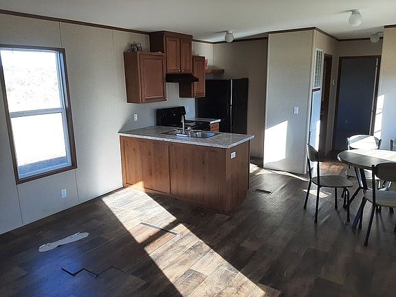 4th image of 1404 67th St