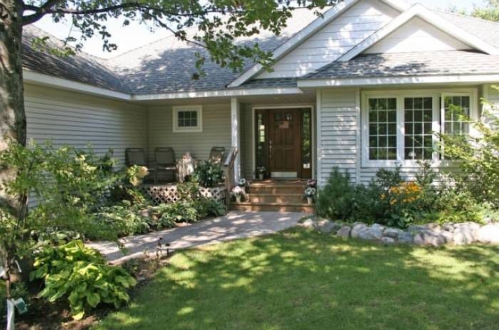 2nd image of 6585 Windwood Dr