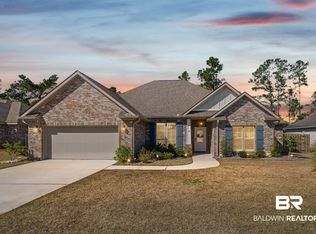 446 Shepard St, Gulf Shores, AL 36542