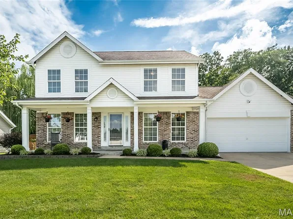 144 Keystone Crossing Dr, O'Fallon, MO 63368