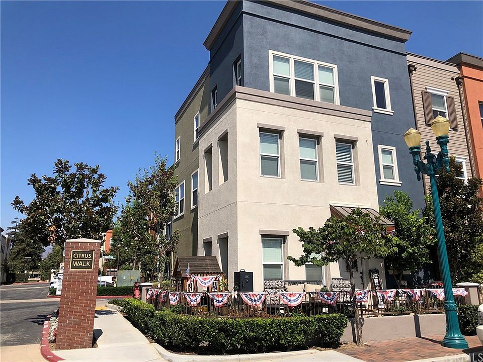 1st image of 127 E Italia St