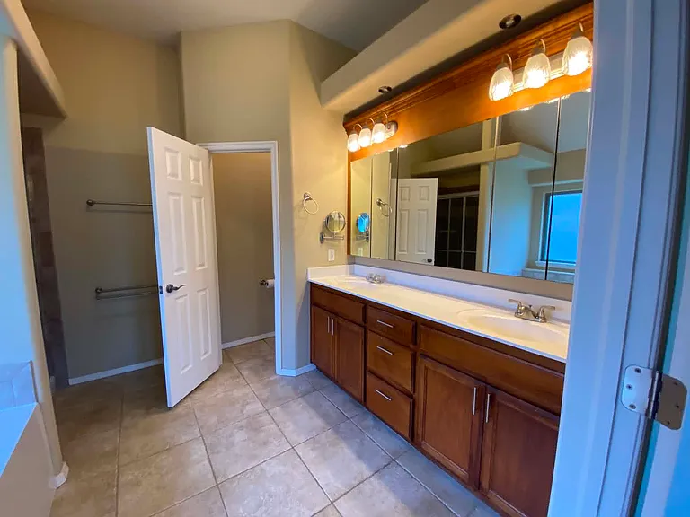 19417 Stubblefield Ln — Photo 12