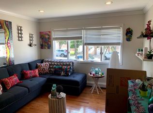 352 Kinghorn St #1A, Staten Island, NY 10312