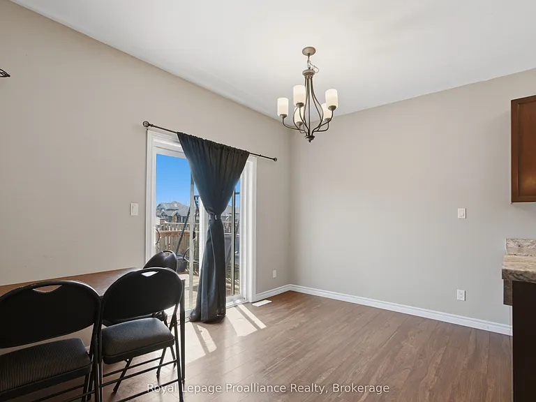 5 Cottonwood Dr — Photo 8
