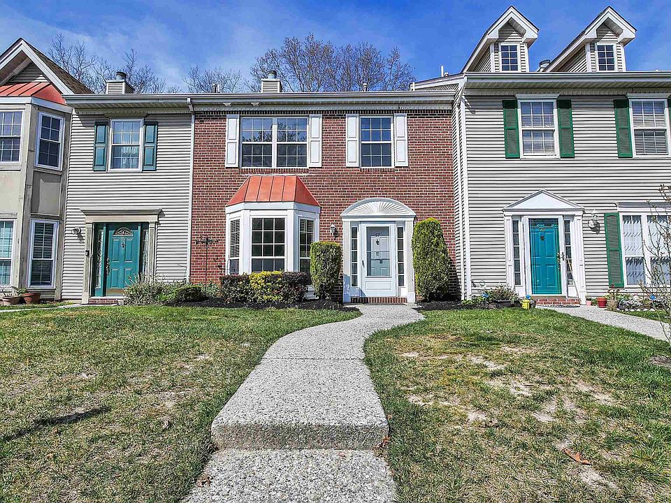 1st image of 57 Cherokee Dr #57