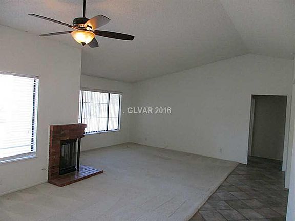 2nd image of 3932 Boca Chica Ave