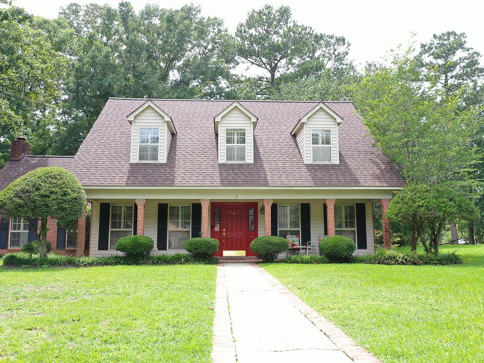 1st image of 2 Heritage Trl