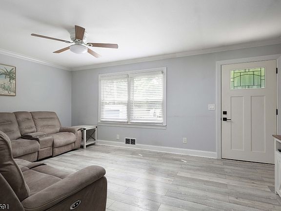 2nd image of 481 Albermarle St