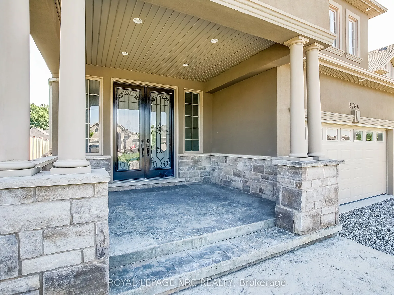 4 bed, $3,000 — Photo 2