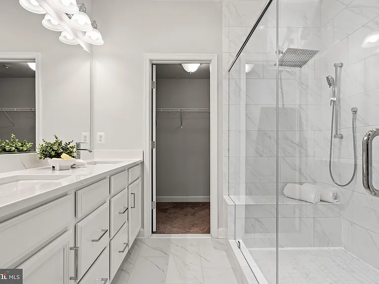617 Leigh Way — Photo 37