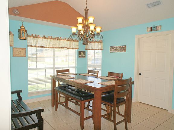 4th image of 16670 Thibodaux Dr