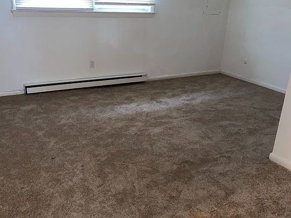4th image of 1250 Little Bay Ave Unit 4