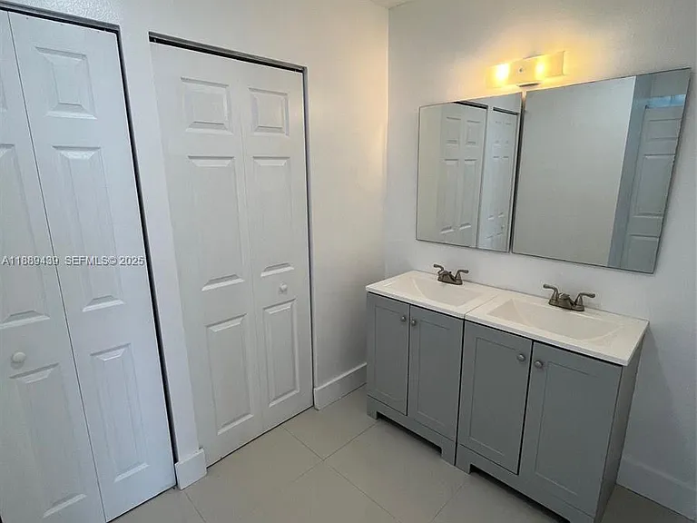 20505 E Country Club Dr — Photo 11