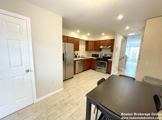 2 Holden St #2D, Dorchester, MA 02125