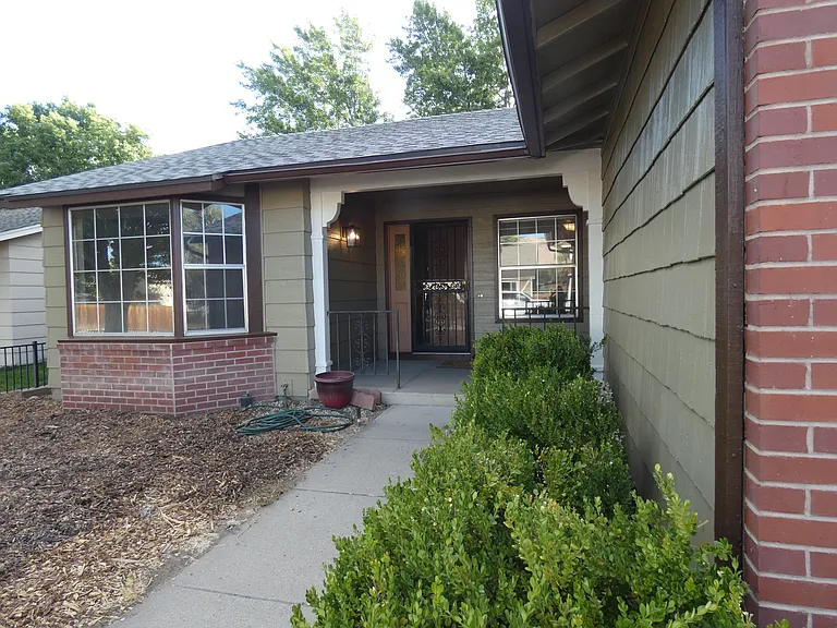 2261 Tangerine St — Photo 17