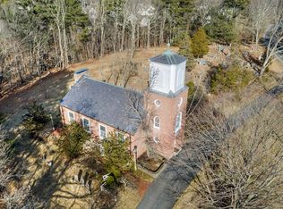 84 Warren St, Georgetown, MA 01833