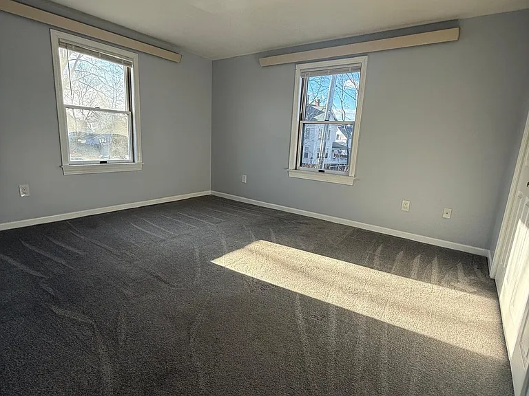172-174 N Main St #7 — Photo 9
