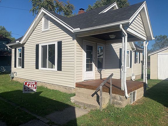 2nd image of 32 N Main St
