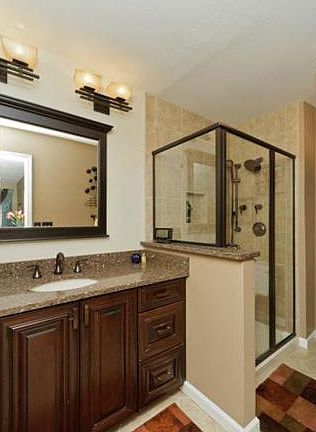 5th image of 6786 Bear Creek Dr