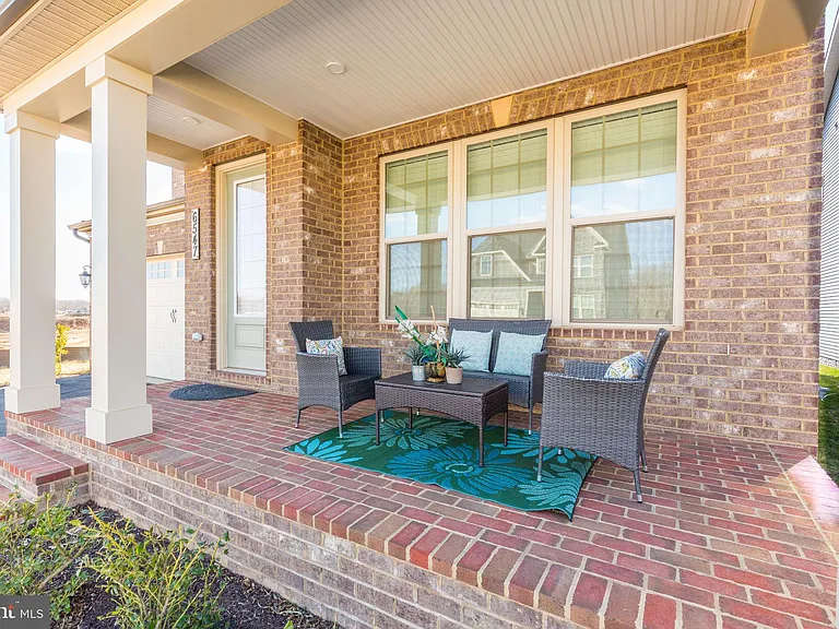6547 Clubhouse Dr — Photo 8