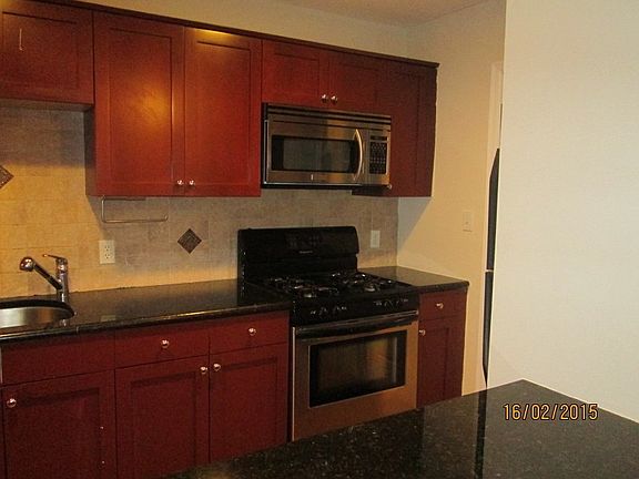 2nd image of 17-25 Church St Unit 13