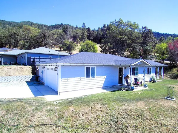 281 Clark St, Myrtle Creek, OR 97457