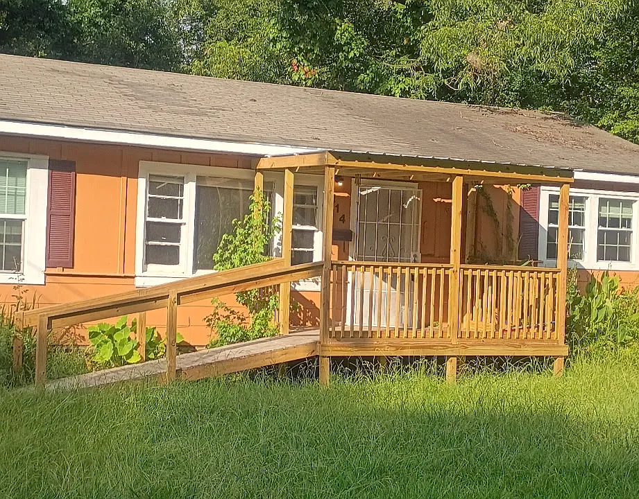 314 Clubview Dr