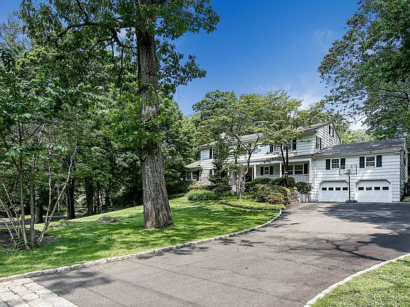 93 Taylor Lane
