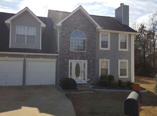 1236 Old Greystone Dr, Lithonia, GA 30058