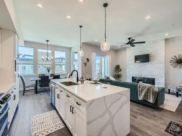 567 Canary Ln, Superior, CO 80027