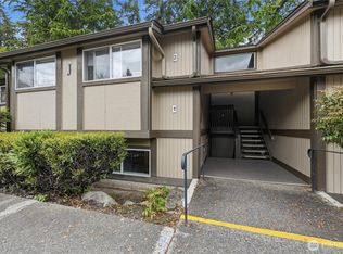 Newcourt Condominiums, Lynnwood, WA 98037