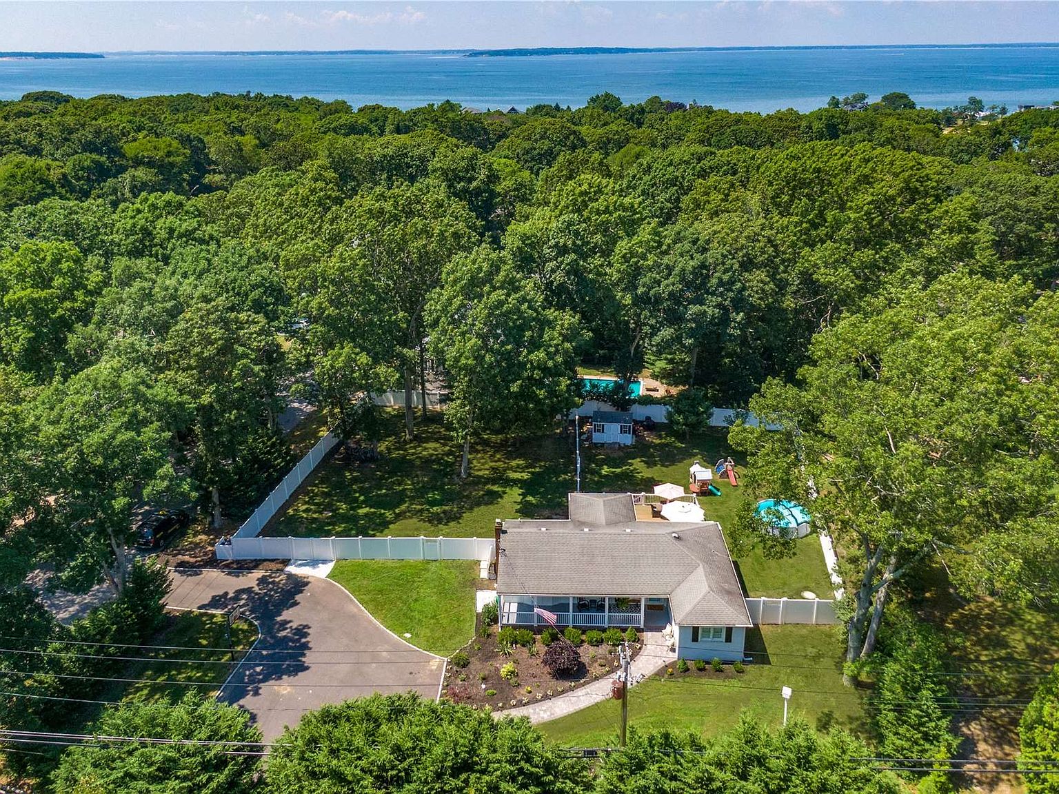 1521 Noyack Road, Southampton, NY 11968 Zillow