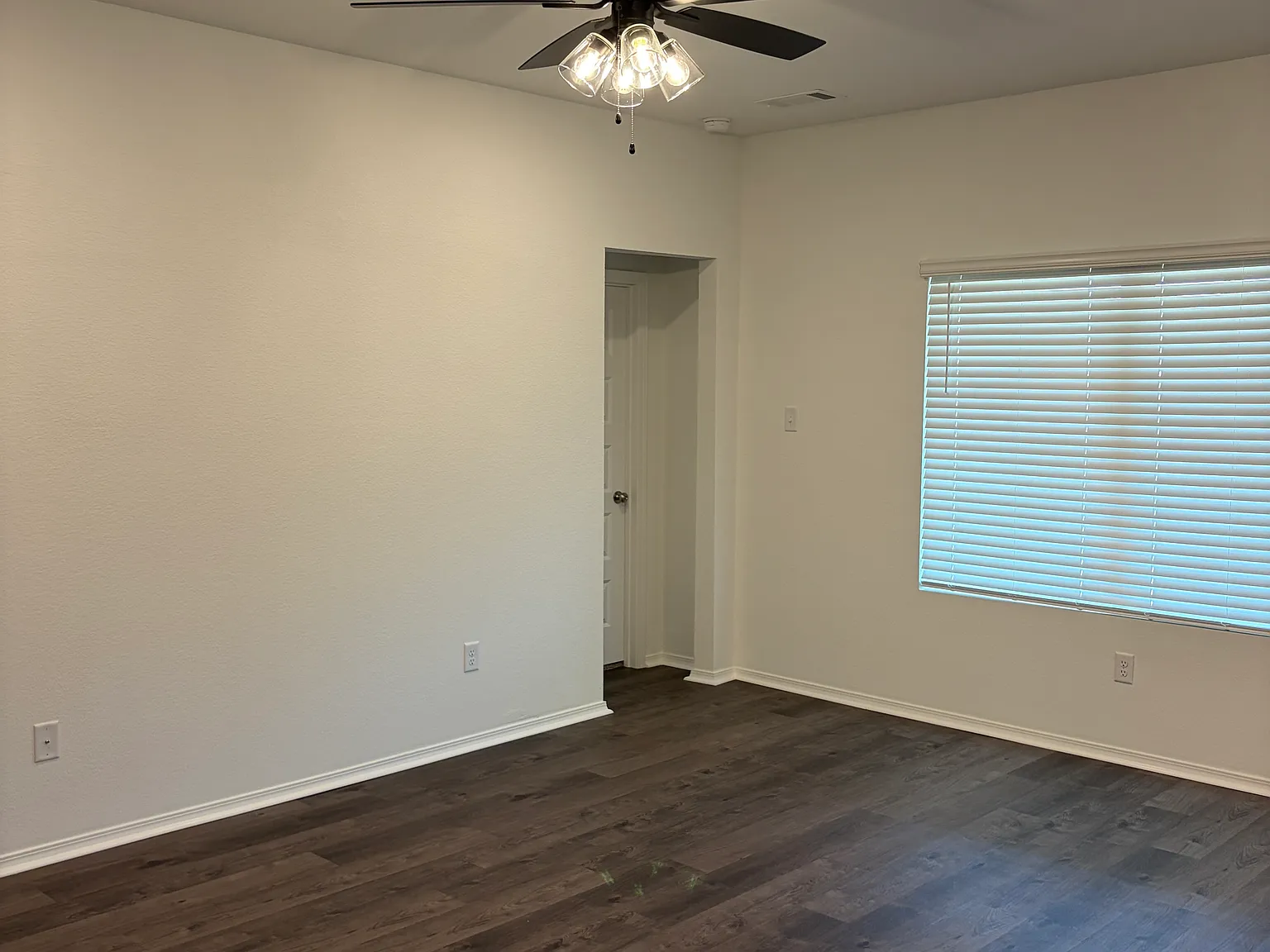 102 Powder River Dr — Photo 3