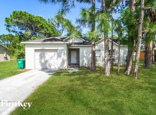 1155 Schumann Dr, Sebastian, FL 32958