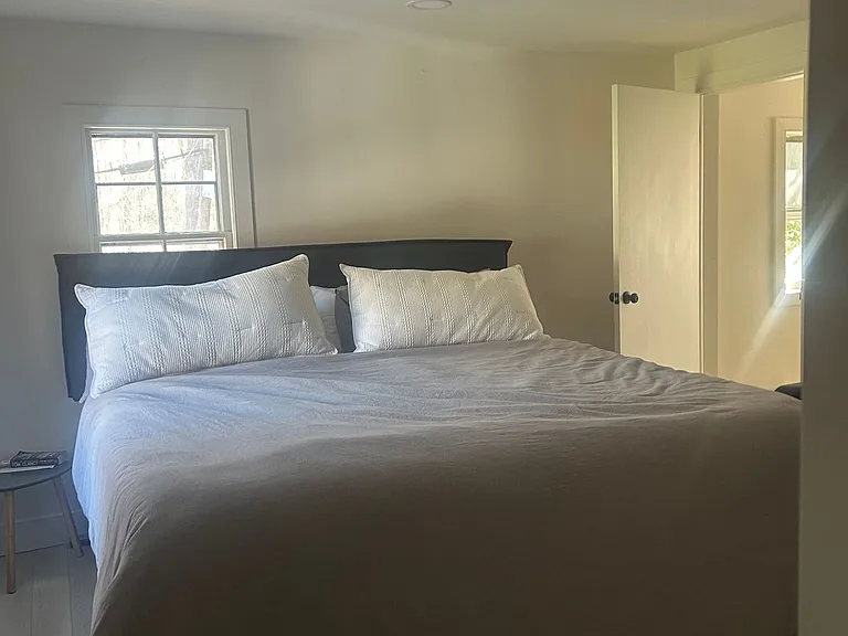 527 Zena Rd — Photo 12