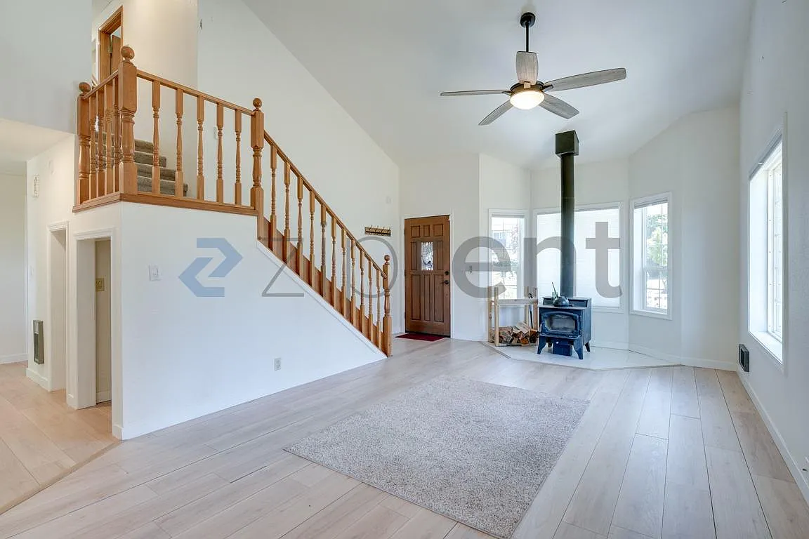 3 bed, 2.5 bath, 1508 sqft, $3,000 — Photo 4