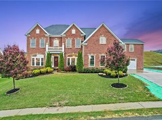 1019 Coldstream Dr, Canonsburg, PA 15317