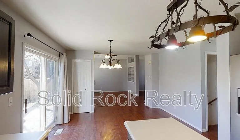 8175 Saint Helena Dr — Photo 6