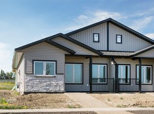 6324 S 26th Ave, Camrose, AB T4V5J6