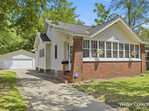 1101 Burton St SE, Grand Rapids, MI 49507