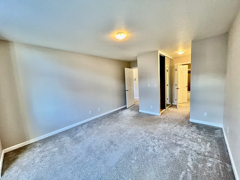 95 Crossing Ct — Photo 13
