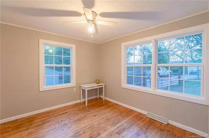 72 Riverview Dr — Photo 11