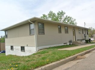 902 Beacon St APT 4, Minot, ND 58701