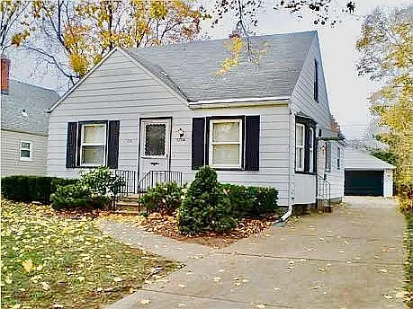 3713 Roanoke Rd Photo 1