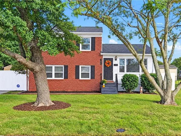 706 S Fallon Ct, Hampton, VA 23661