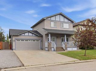 62 S Besse Ave NW, Rocky View County, AB T0J 1X2