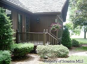 3rd image of 2370 Easton Tpke
