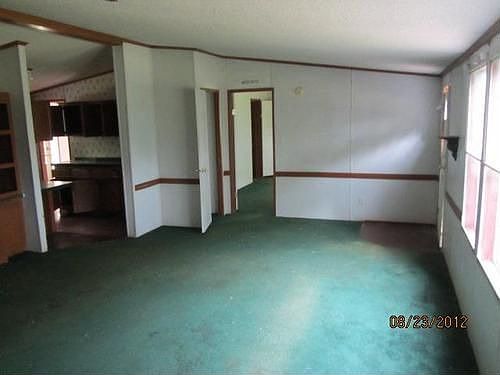 3rd image of 738 Mosteller Ln