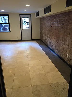 Rented by AD Real Estate Investors | media 38